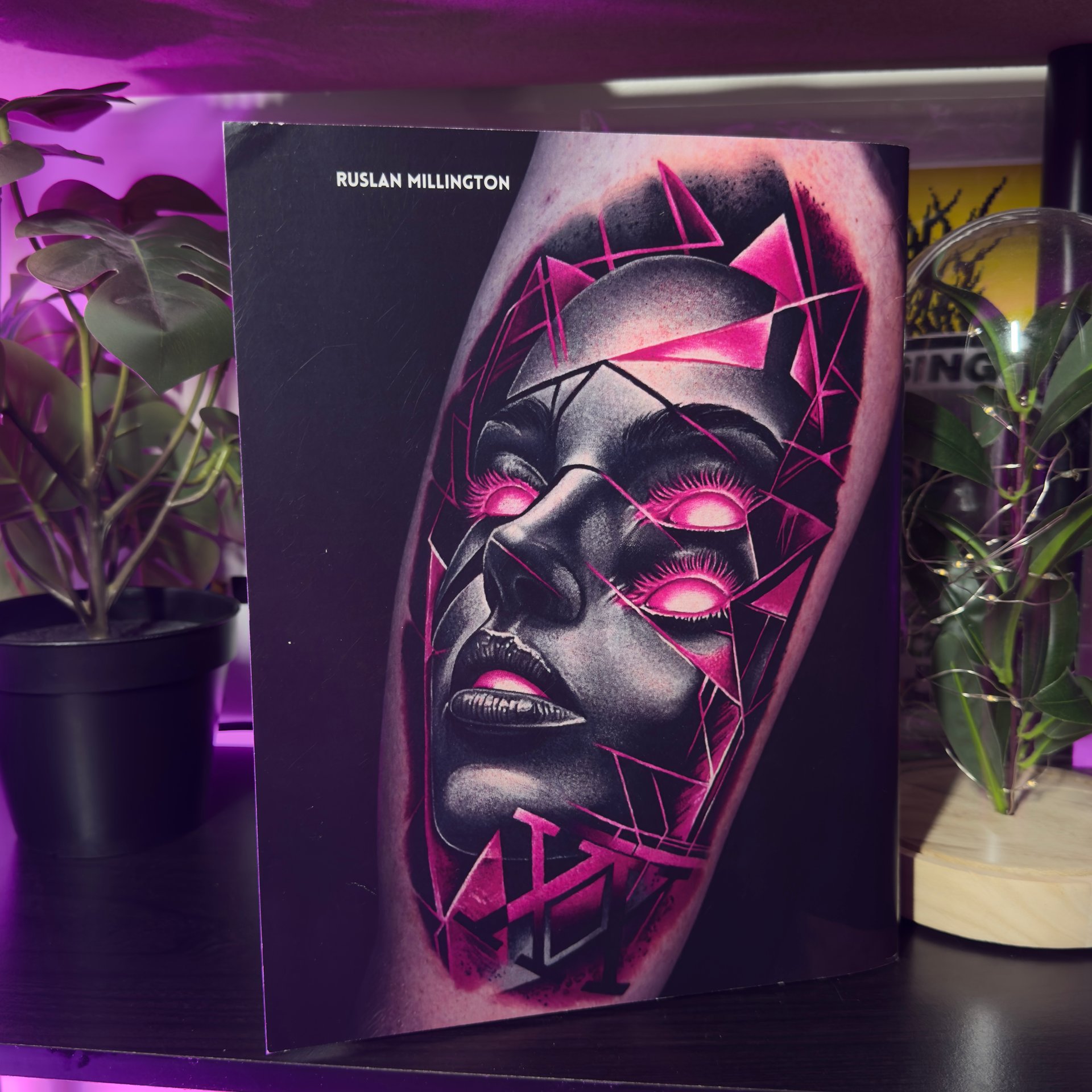 CARNIVAL OF INK ISSUE 16 — photograph 2